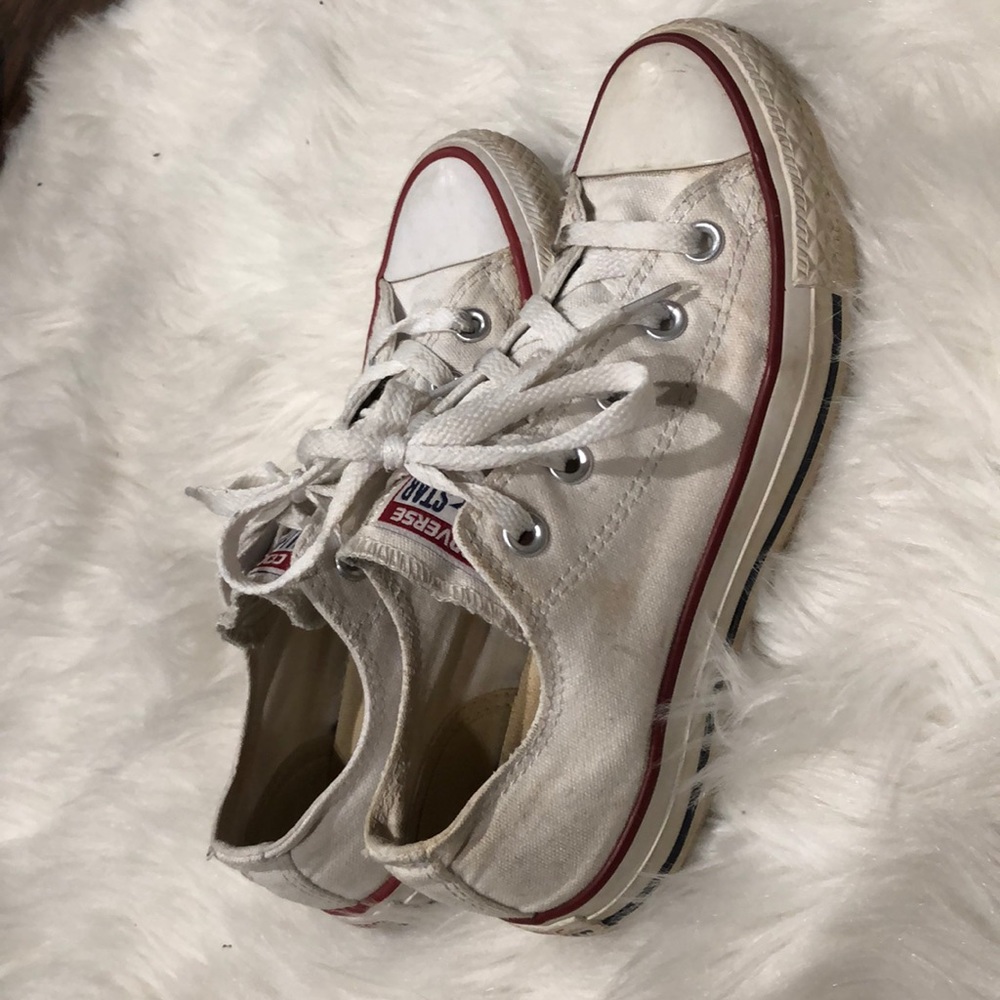 low top converse!